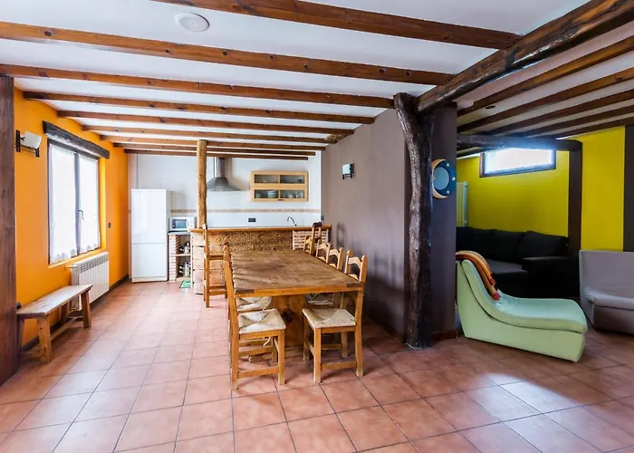 Centro De La Coruja Del Ebro Valderredible